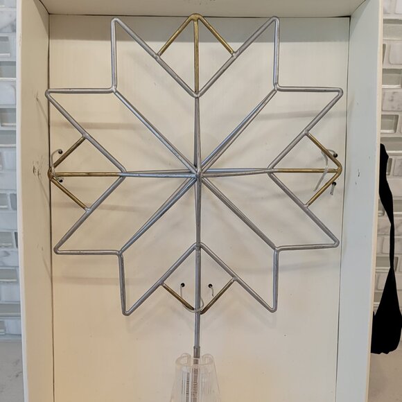 HEARTH & HAND WITH MAGNOLIA Silver & Gold Christmas Star Metal Tree Topper - Picture 2 of 4